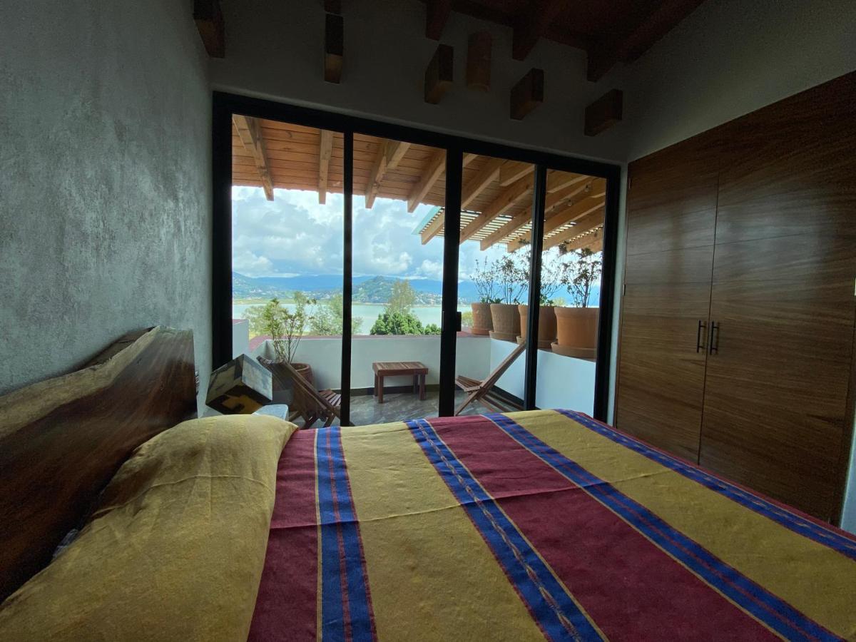 Hospedaje Anturios Valle De Bravo Buitenkant foto