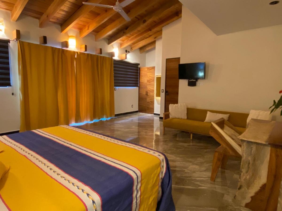 Hospedaje Anturios Valle De Bravo Buitenkant foto